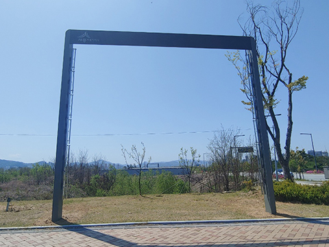 시청 게시대 5